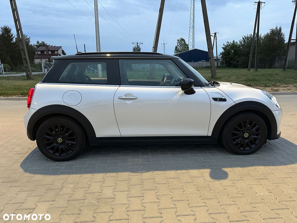 MINI Cooper SE Electric Trim - 4