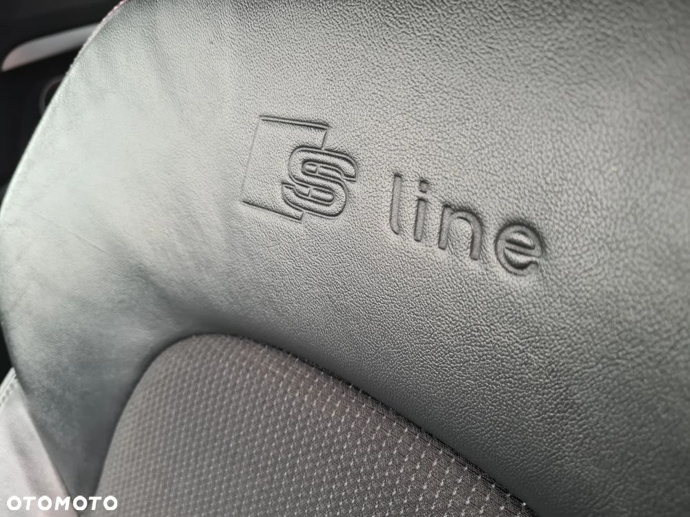 Audi A5 Coupé 2.0 TFSI quattro S tronic - 11