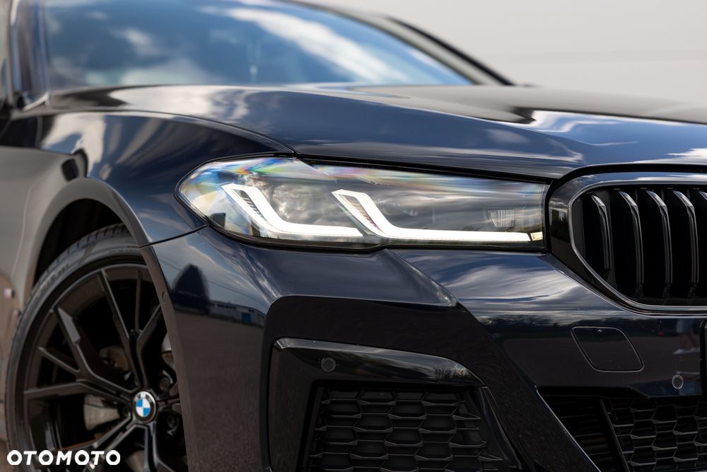BMW Seria 5 520d xDrive MHEV M Sport sport - 5