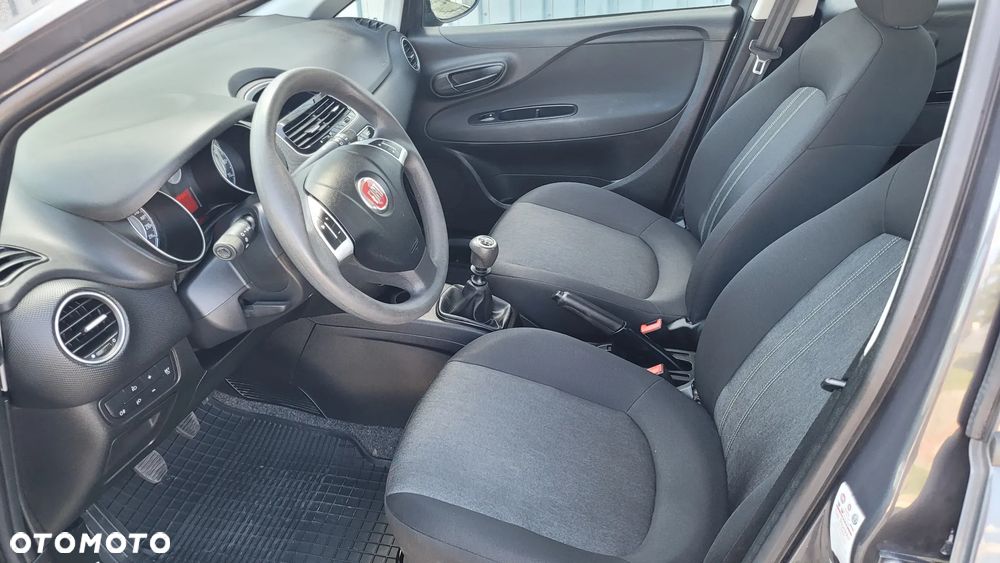 Fiat Punto - 10