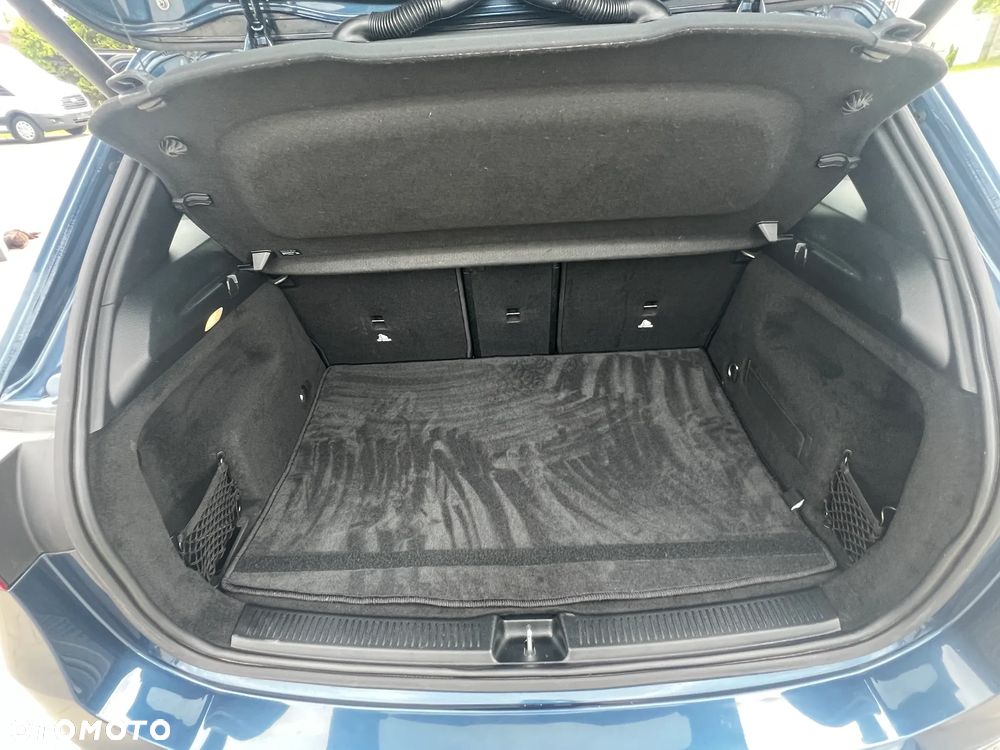 Mercedes-Benz Klasa B 200 d 8G-DCT Progressive Advanced - 23