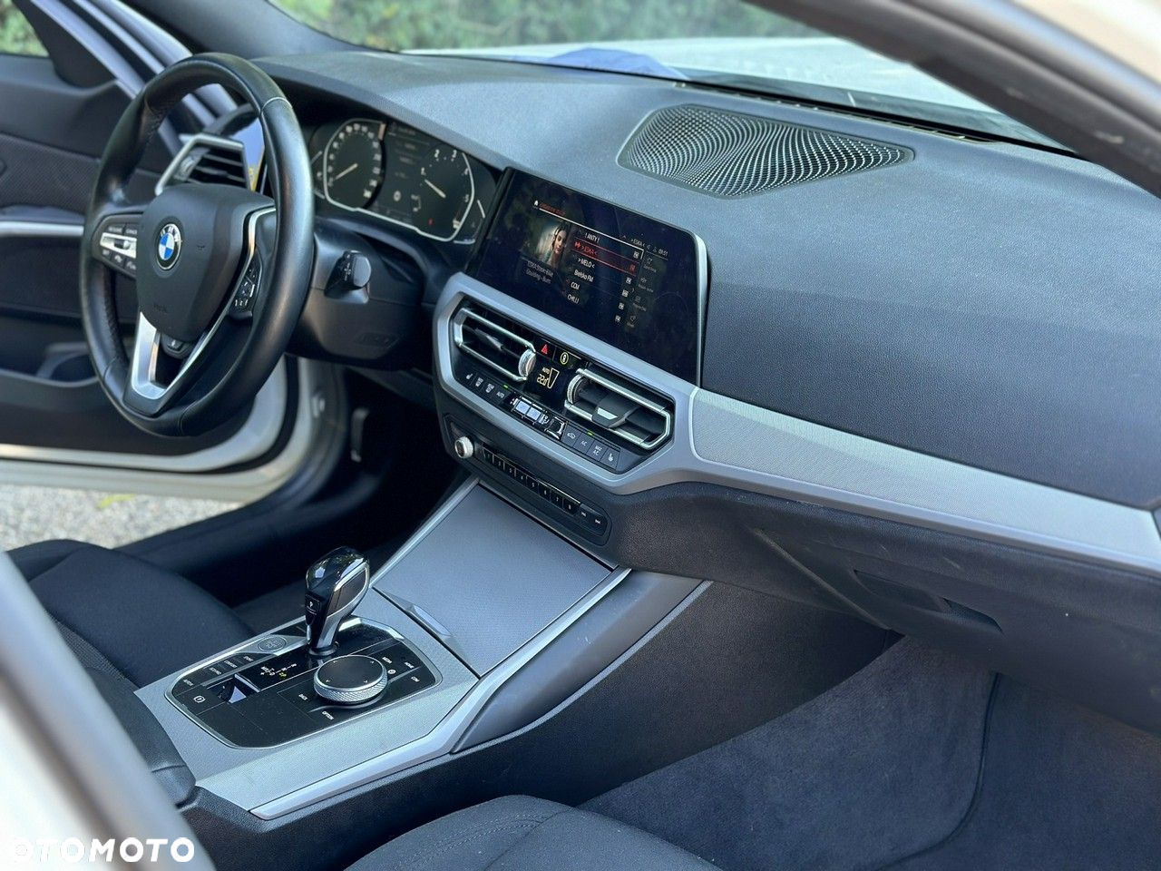 BMW Seria 3 318d Sport Line - 16