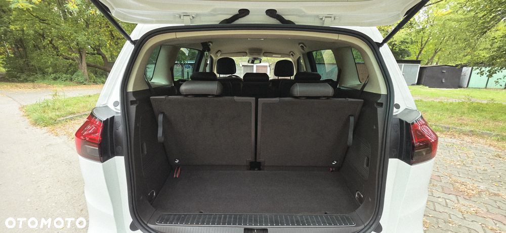 Opel Zafira - 11