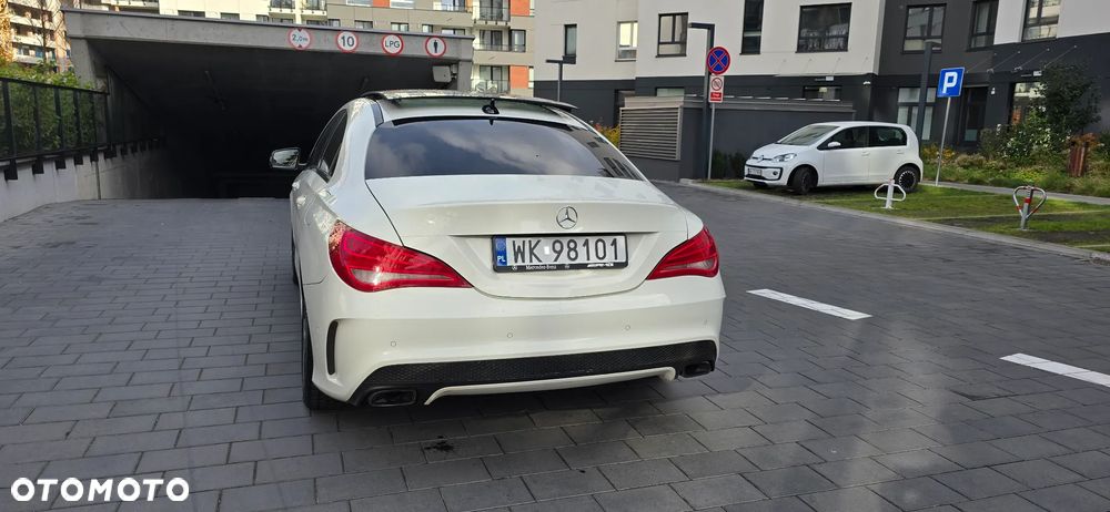 Mercedes-Benz GLA - 7