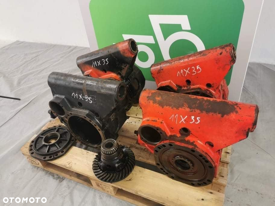 Manitou MT 1337 {Wałek ataku Koło talerzowe Spicer 11X35} - 11