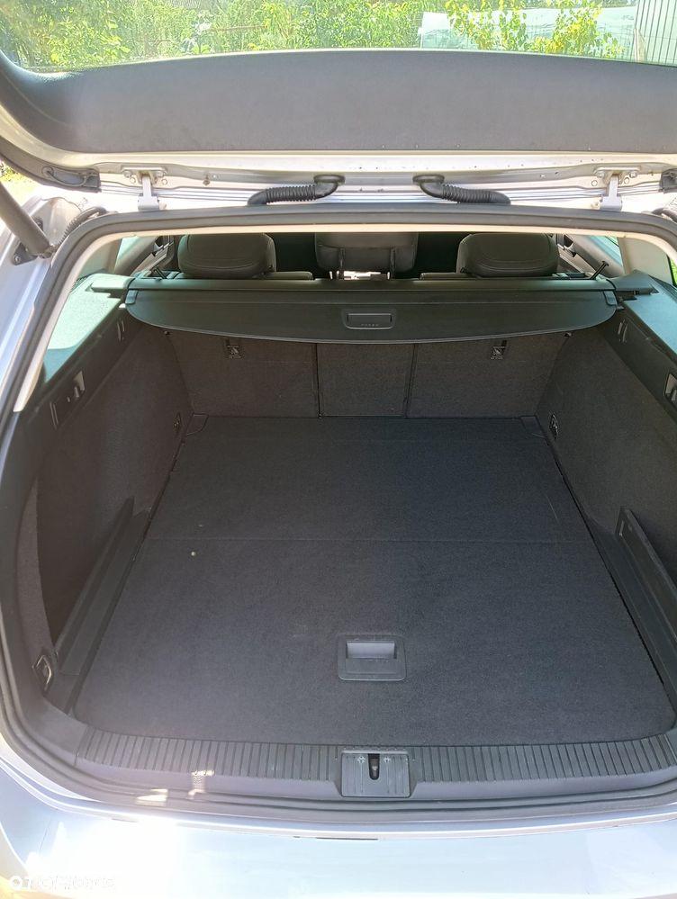 Volkswagen Passat 2.0 TDI BMT 4Mot Highline DSG - 15