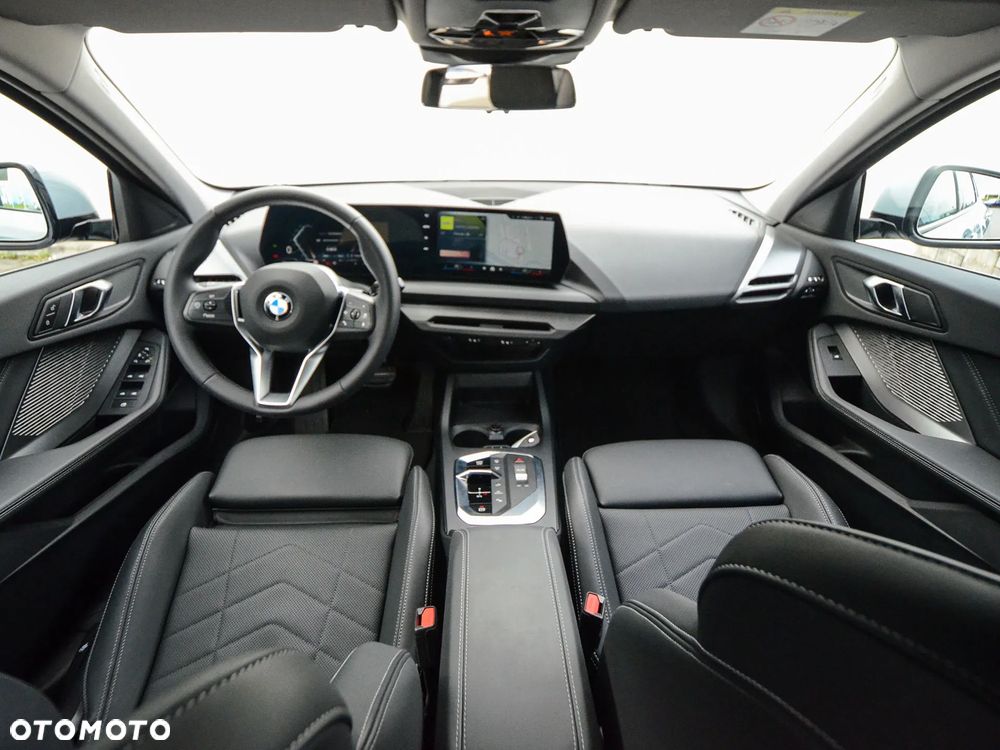 BMW Seria 1 120i M Sport - 3