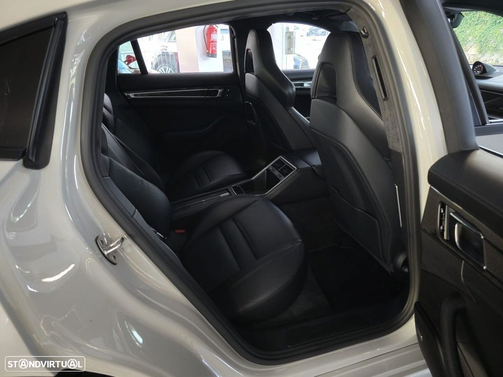Porsche Panamera 4S Diesel - 52