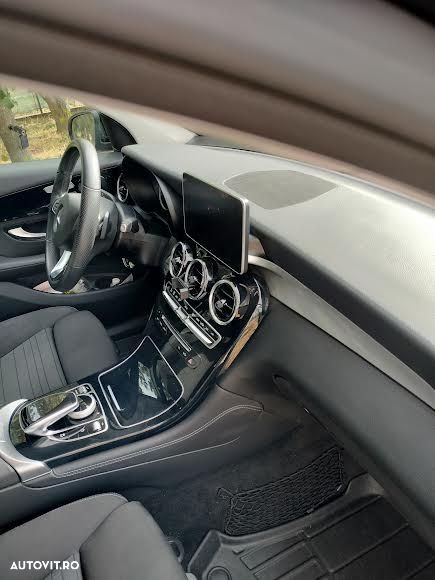 Mercedes-Benz GLC 220 d 4Matic 9G-TRONIC - 1