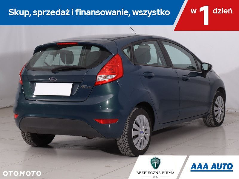 Ford Fiesta - 7