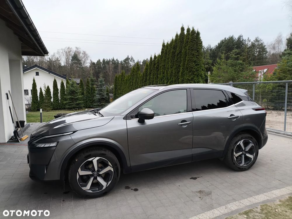 Nissan Qashqai 1.3 DIG-T MHEV Premiere Edition Xtronic - 3
