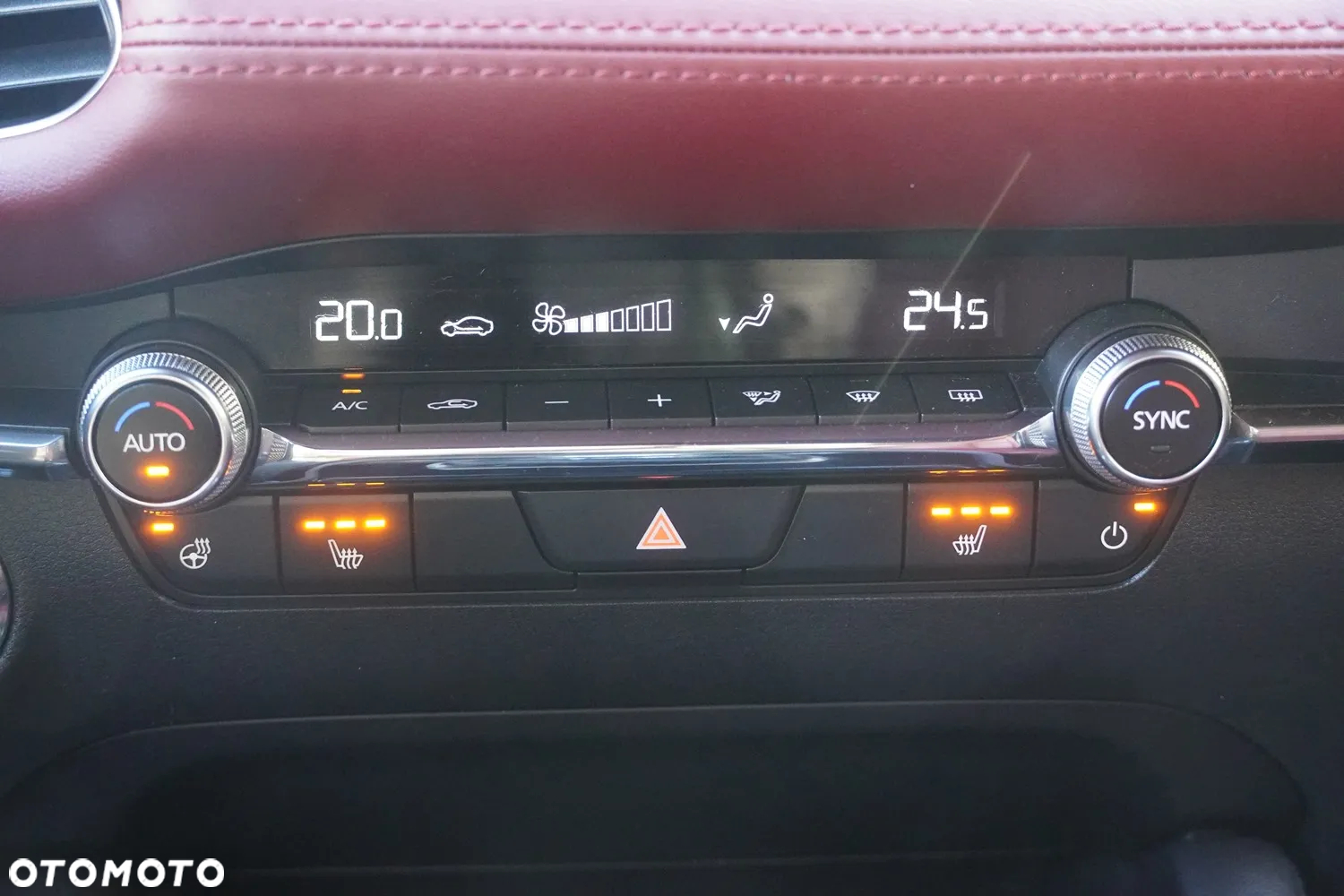 Mazda 3 2.0 mHEV AWD Exclusive-Line - 29