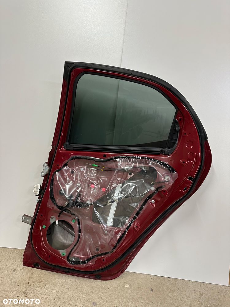 Drzwi Toyota yaris IV prawe tył - 5