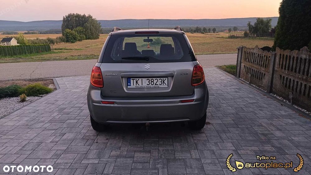 Suzuki SX4 - 3