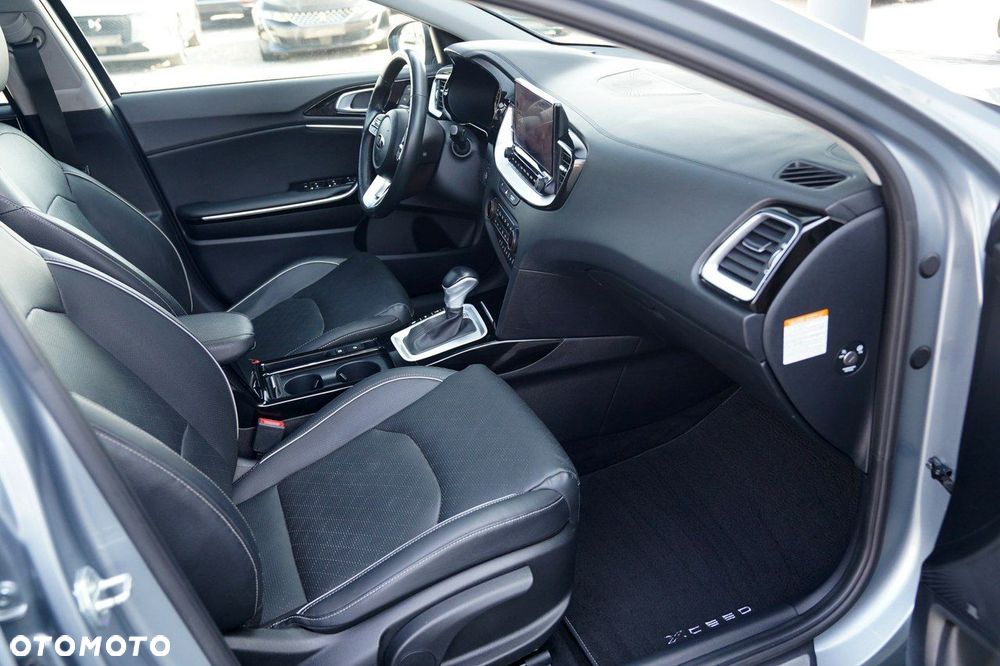 Kia XCeed - 20