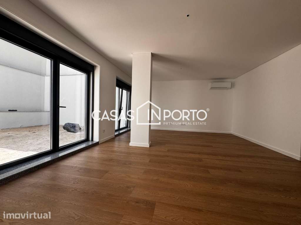 T3 Duplex Novo com Jardim Privativo - Design e Exclusividade - Porto - Grande imagem: 3/27
