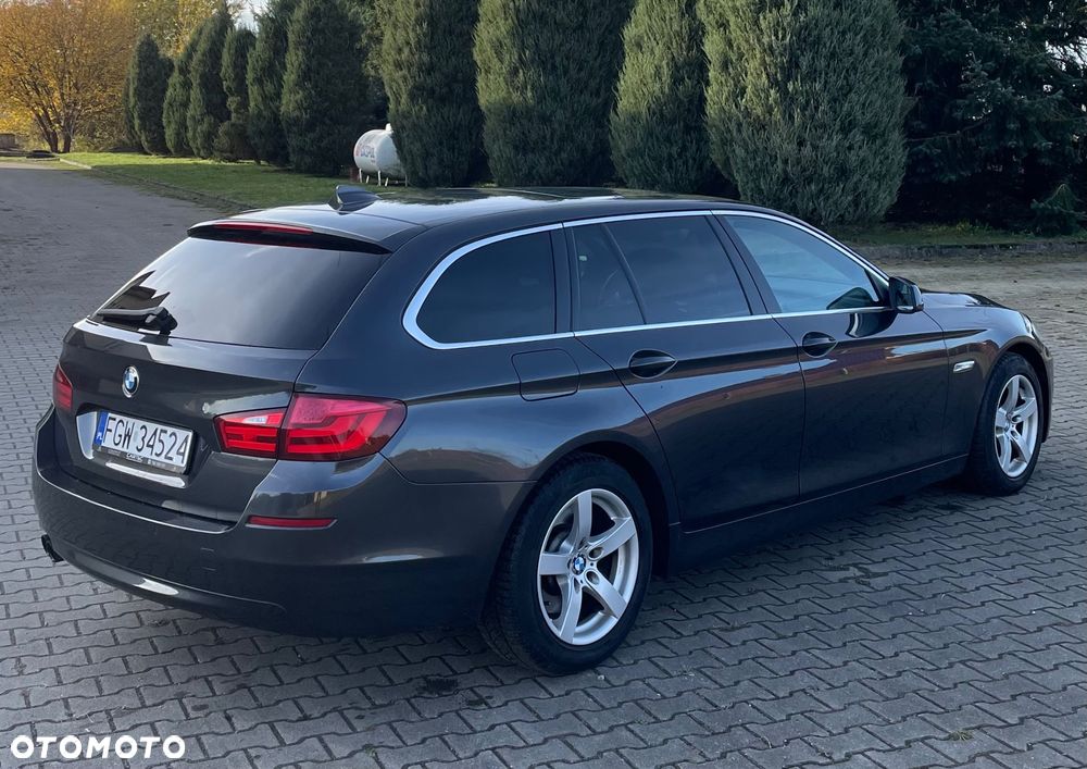 BMW Seria 5 ver-520d - 4