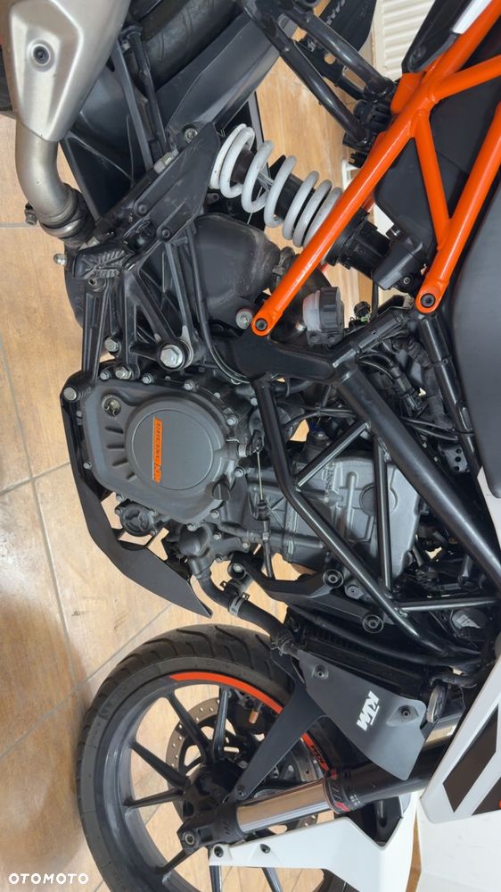 KTM Duke - 8