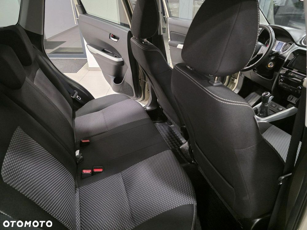Suzuki Vitara 1.6 (4x2) Comfort+ - 19