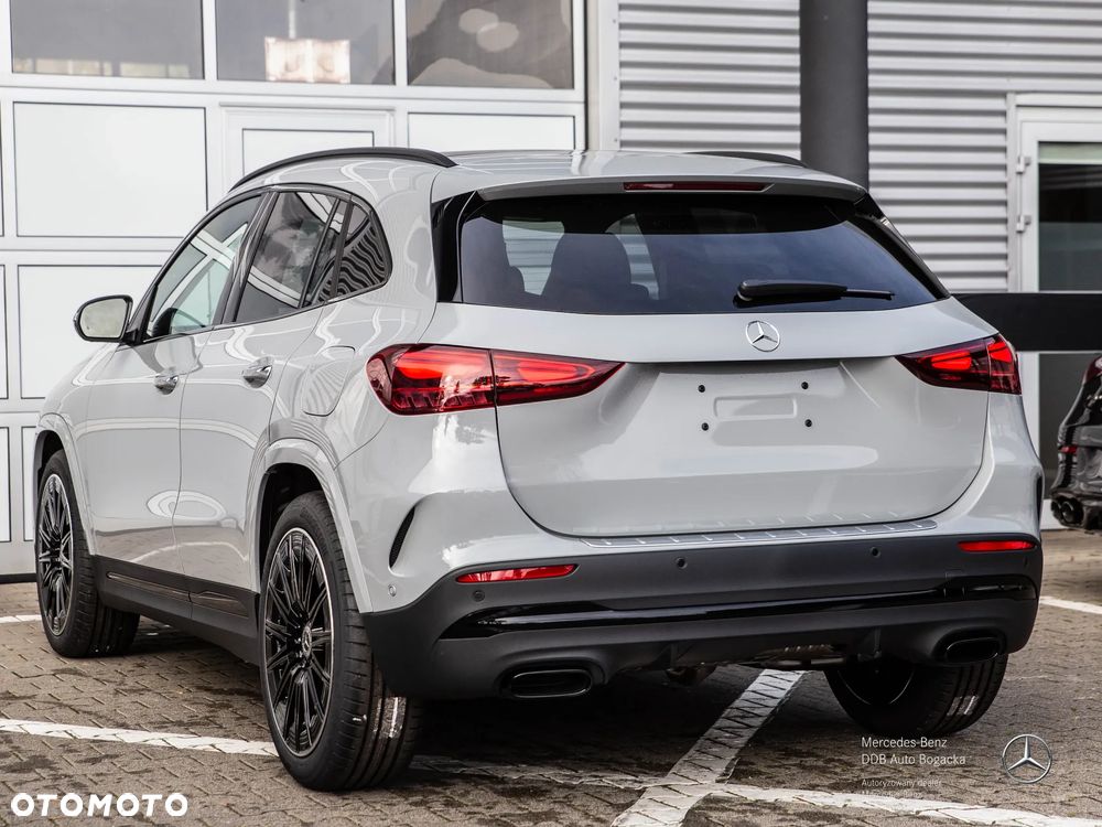 Mercedes-Benz GLA 200 mHEV AMG Line 7G-DCT - 5
