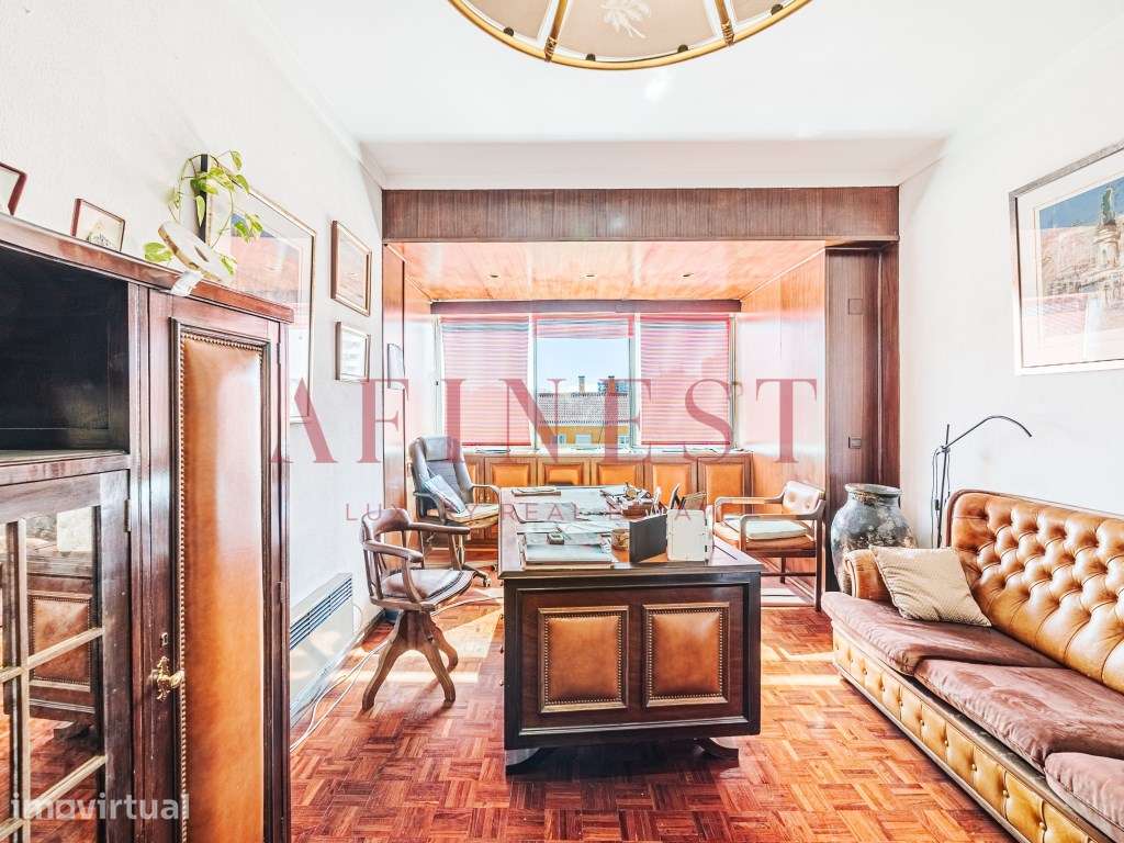 APARTAMENTO T2 COM VARANDA E GARAGEM | AVENIDA DO BRASIL - LISBOA - Grande imagem: 4/37