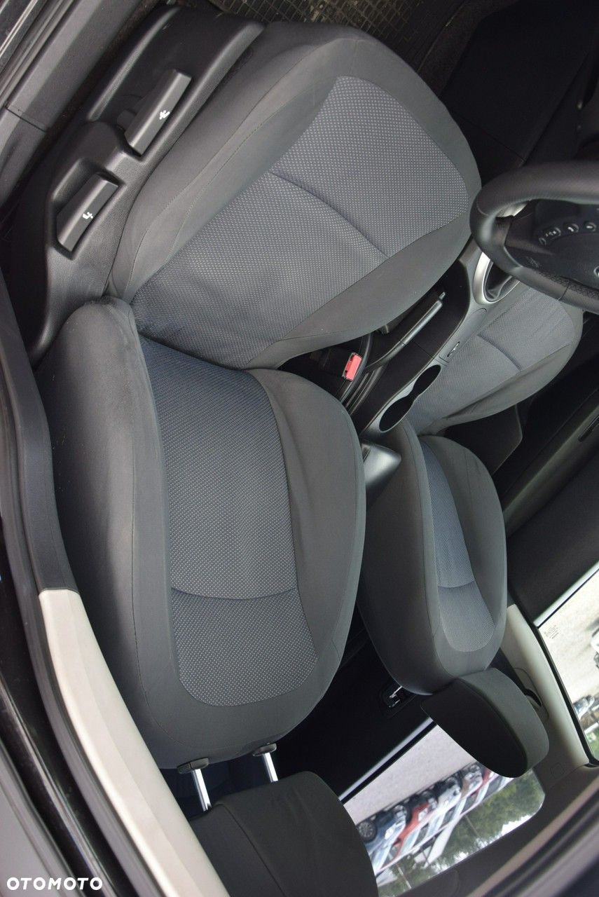 Nissan Qashqai 1.6 visia - 19