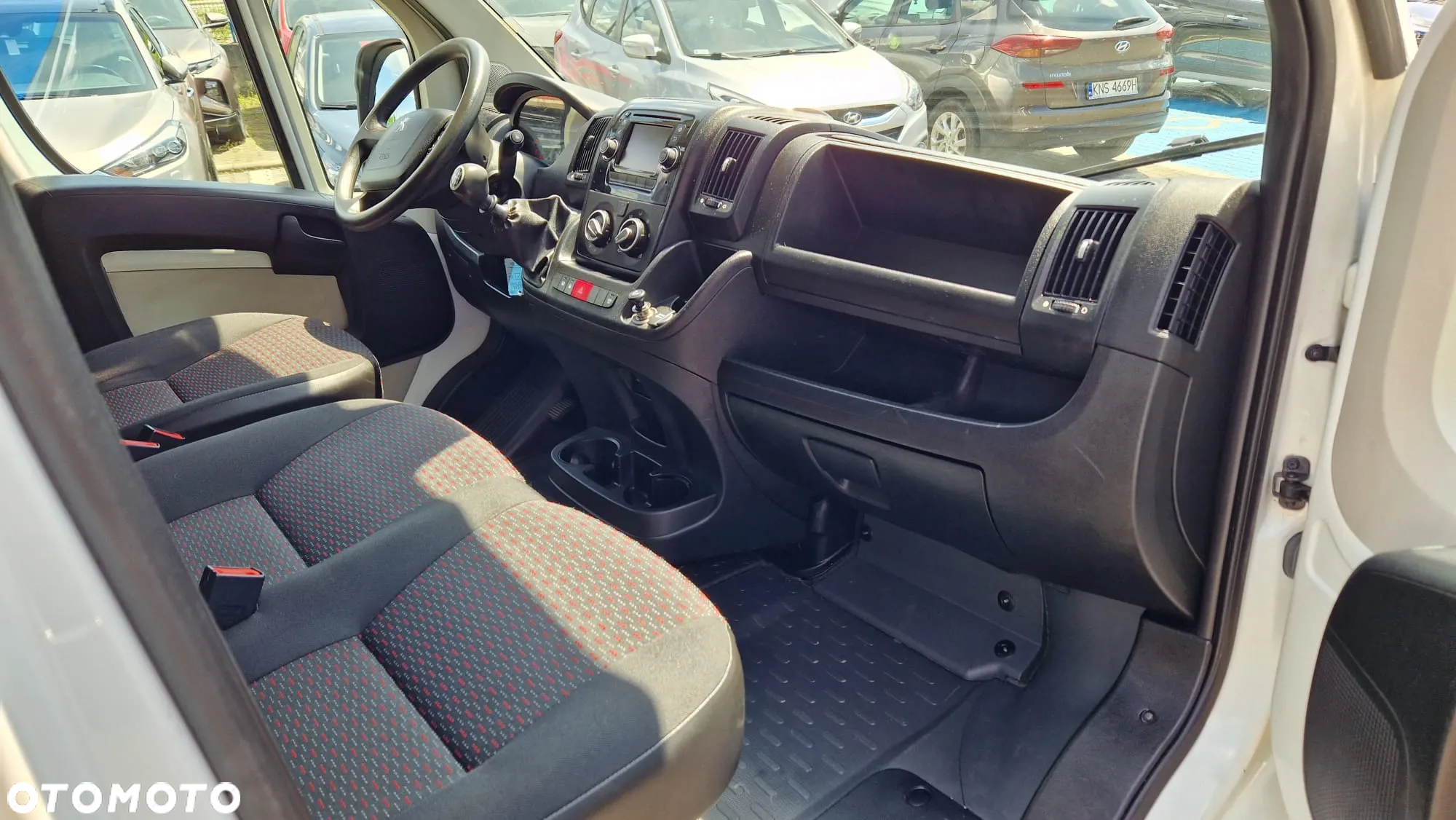 Peugeot Boxer HDi 333 L2H2 Active - 8