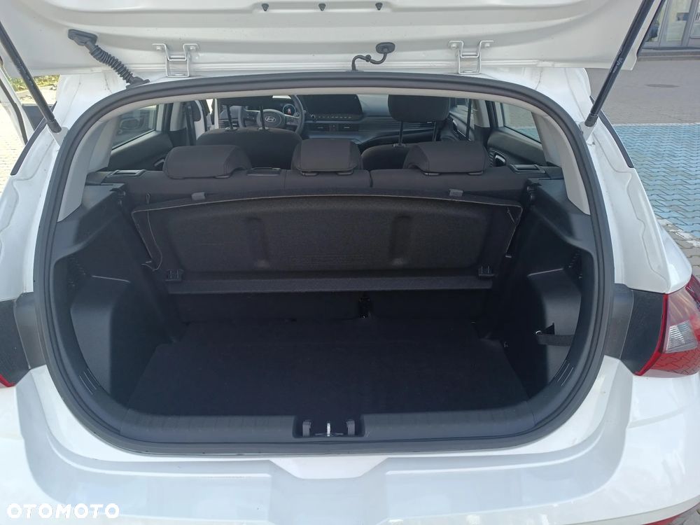 Hyundai i20 1.2 Modern - 17