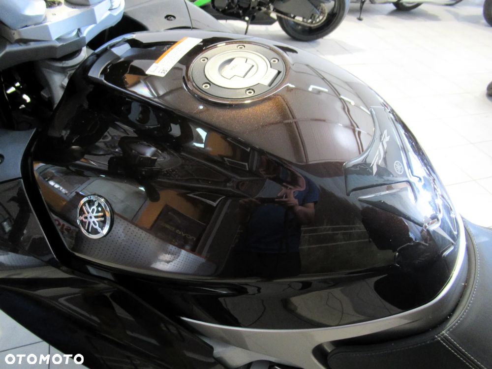 Yamaha FJR - 15