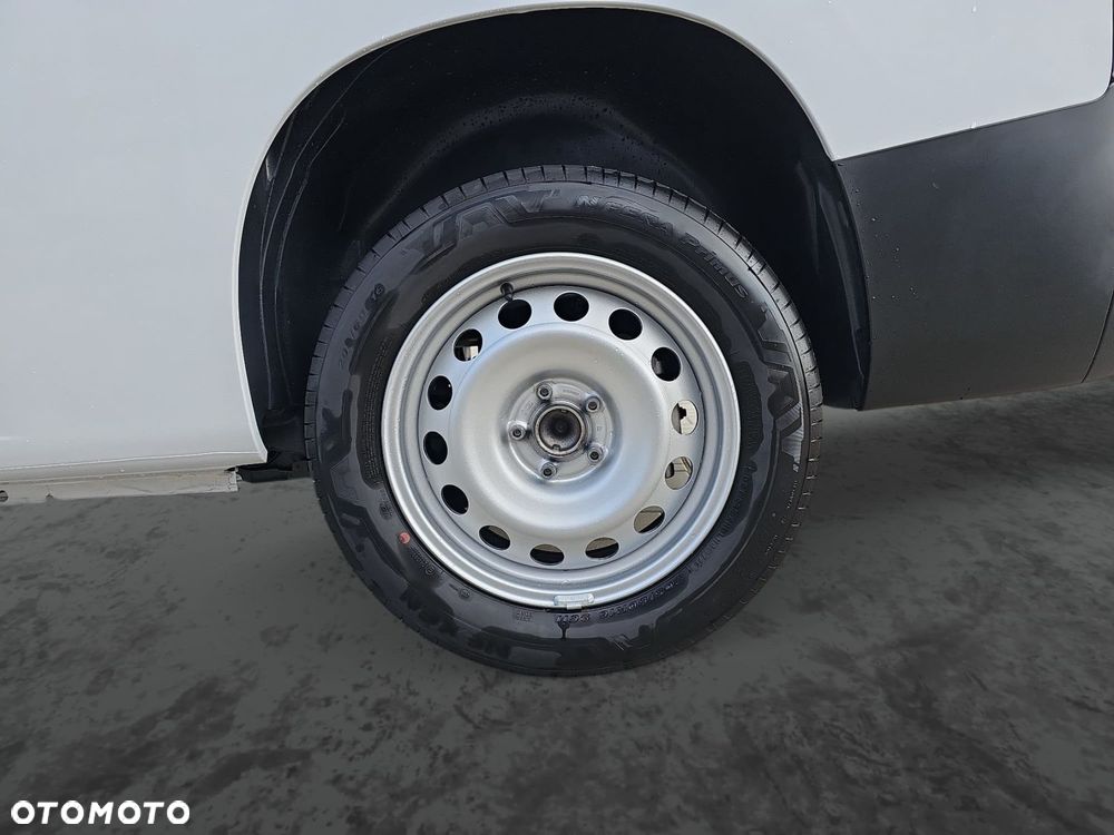 Opel Combo Cargo - 11