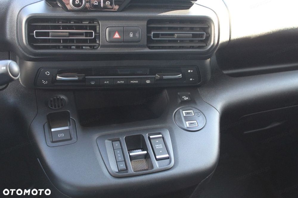 Peugeot Partner Van M Pro Skill EAT8 1.5 130KM - 16
