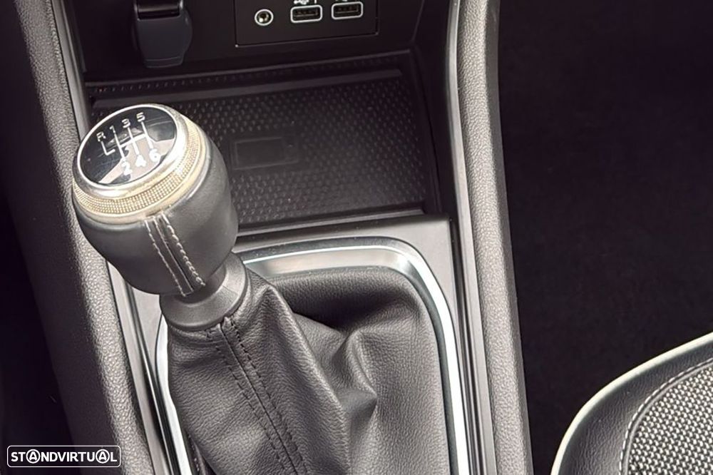 Renault Captur 1.0 TCe Techno Bi-Fuel - 6