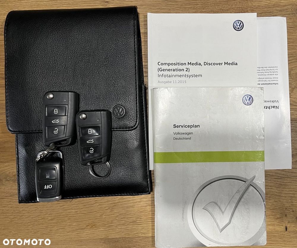 Volkswagen Golf 1.6 TDI BlueMotion Technology Allstar - 40