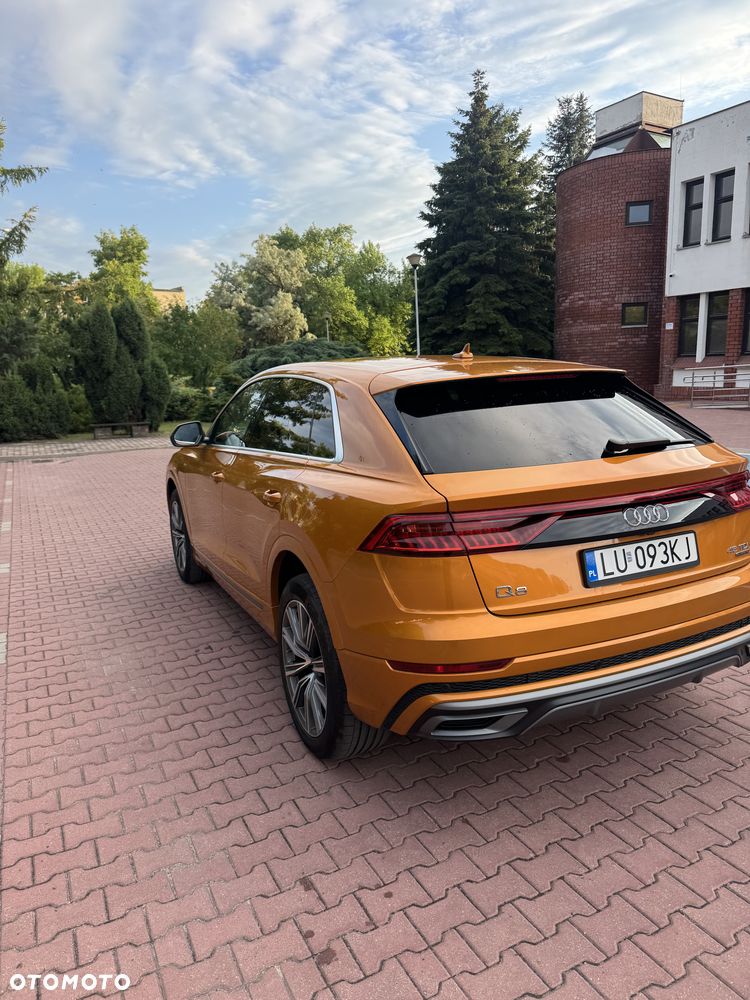 Audi Q8 - 10