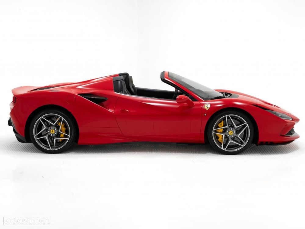 Ferrari F8 Tributo Spider - 4