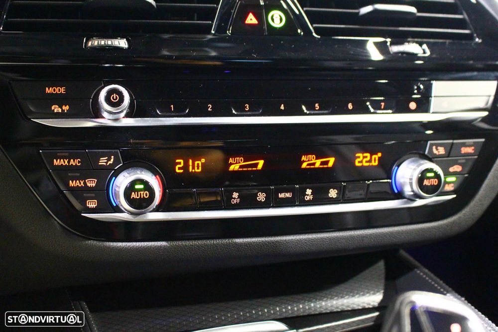 BMW 520 e Pack M - 37