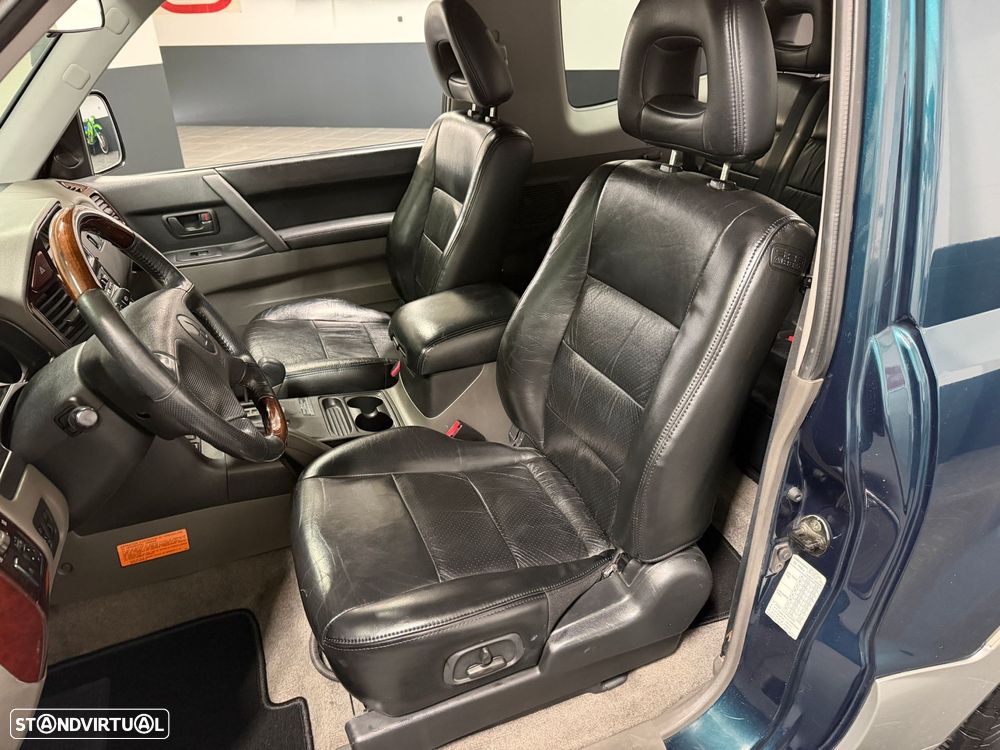 Mitsubishi Pajero 3.2 DI-D GLS ABS+CA - 13