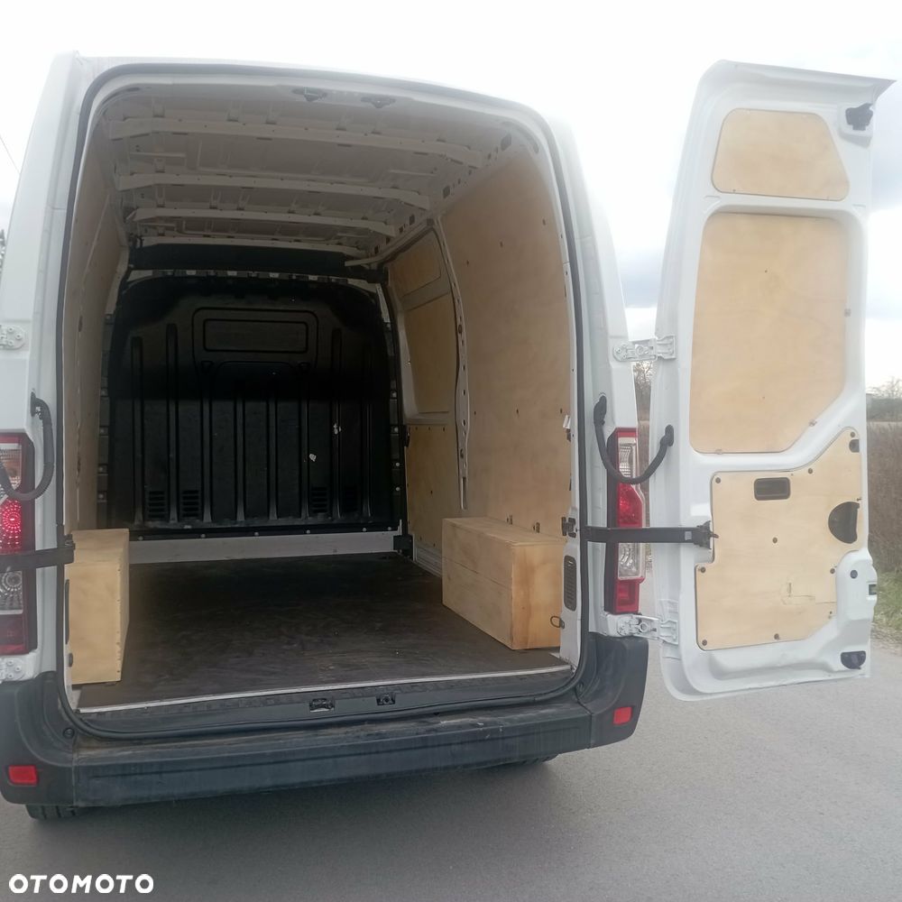 Renault Master - 17