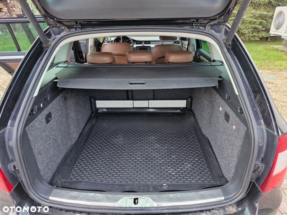 Skoda Superb 1.6 TDI Green tec Exclusive - 19