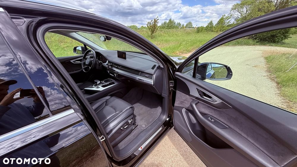 Audi Q7 3.0 TDI ultra Quattro Tiptronic - 12