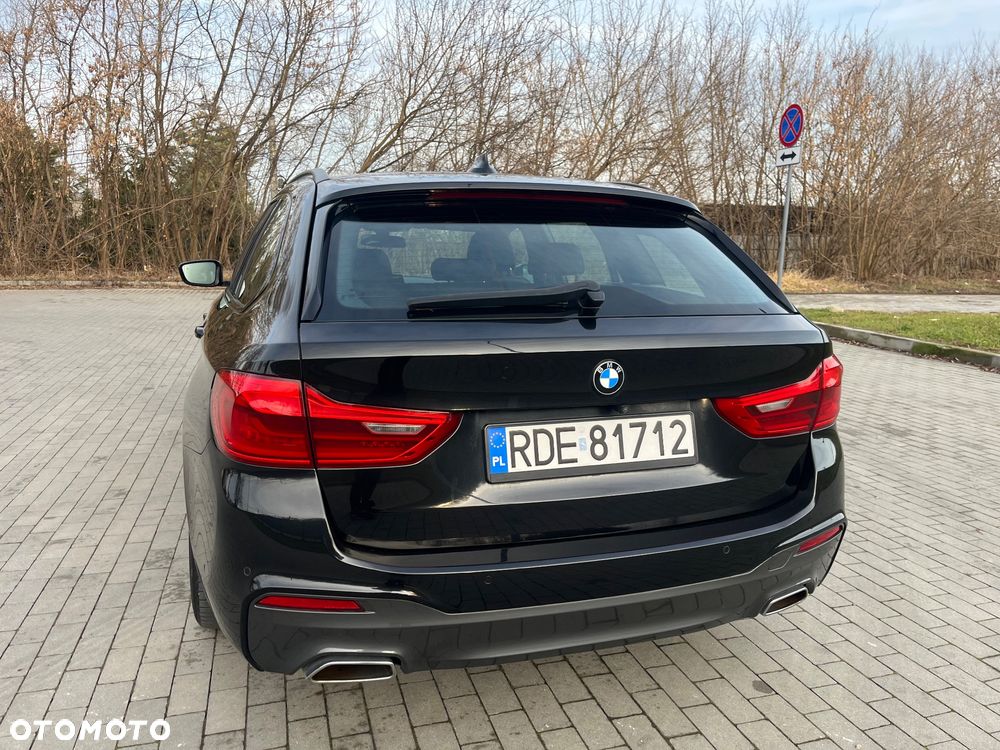 BMW Seria 5 520d xDrive M Sport Edition - 12
