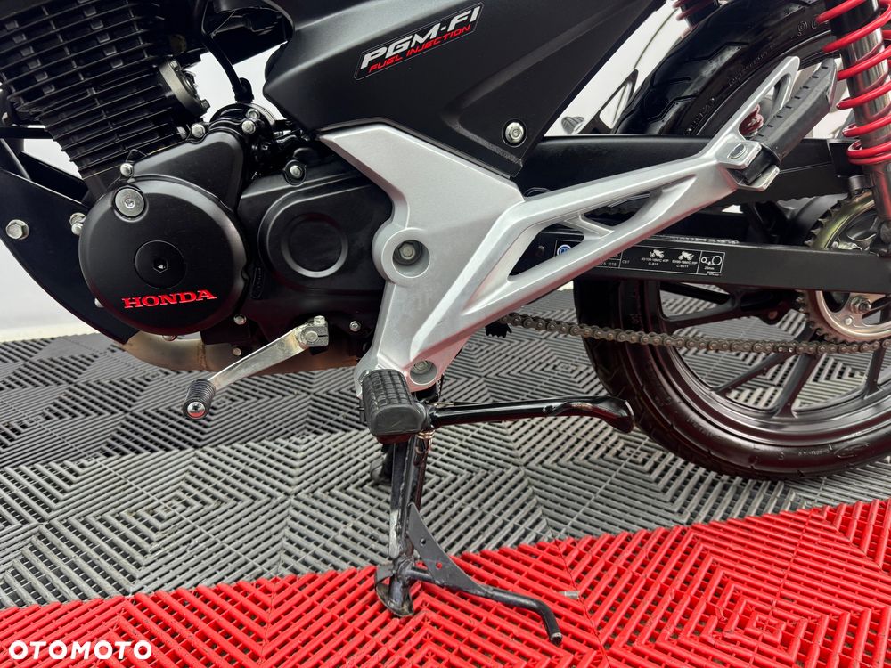 Honda CBF - 16