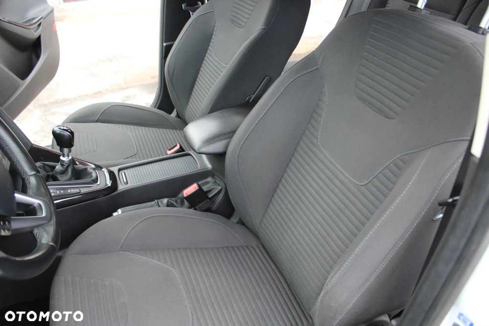 Ford Focus 1.5 EcoBoost Start-Stopp-System Titanium - 16
