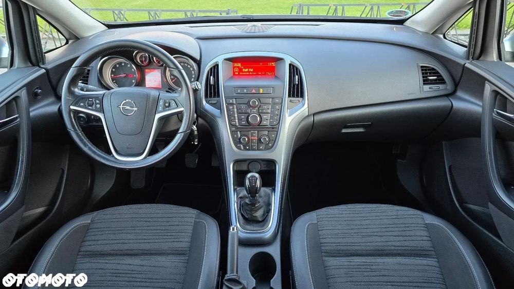 Opel Astra - 13