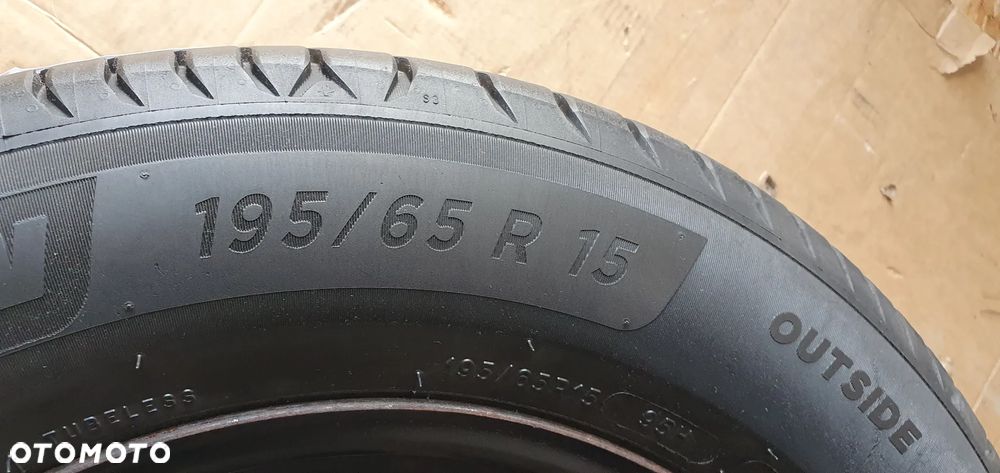 Felgi stalowe z oponami 5X112 ET47 6J 195/65 R15 6mm 0822 VW Golf V - 10