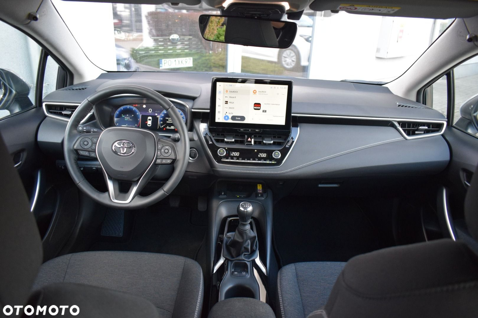 Toyota Corolla - 11