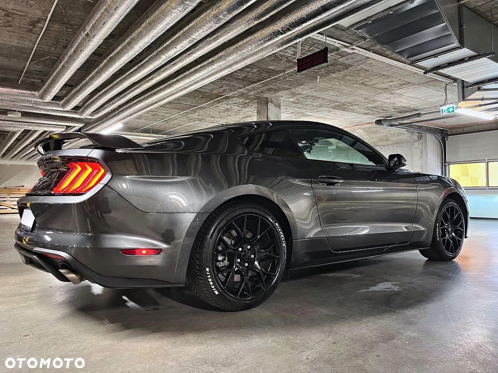 Ford Mustang 2019 photo 3