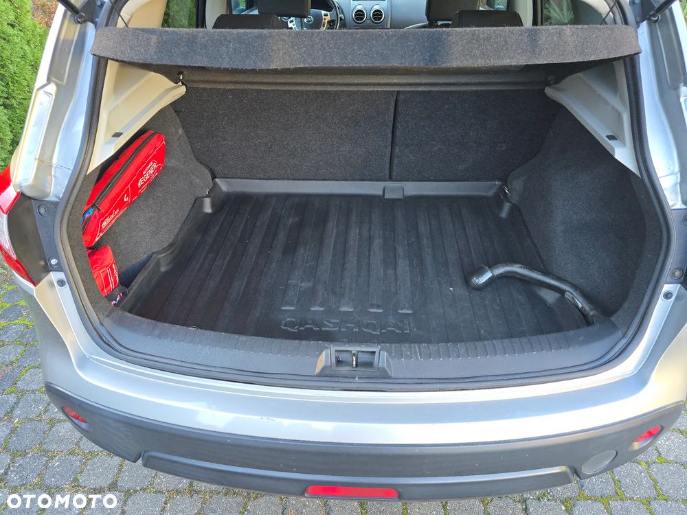 Nissan Qashqai 2.0 Tekna - 16