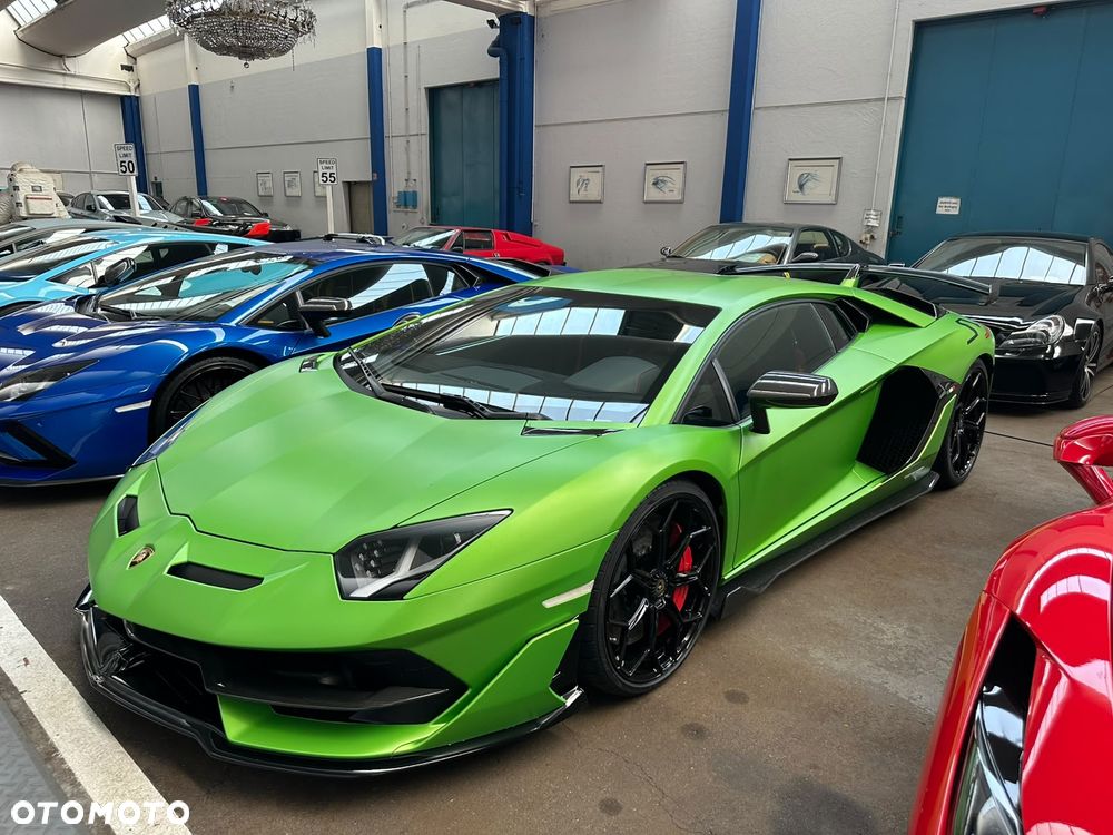 Lamborghini Aventador SVJ - 4