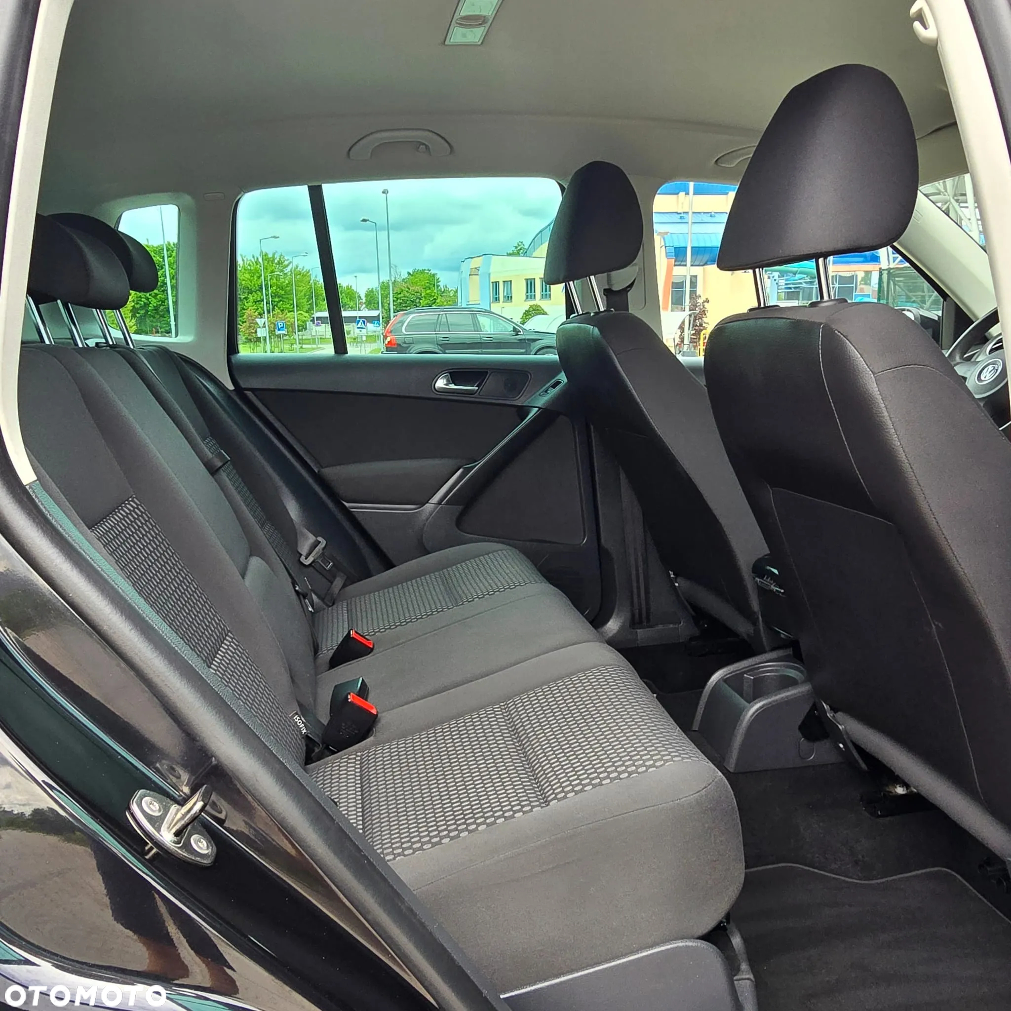 Volkswagen Tiguan - 25